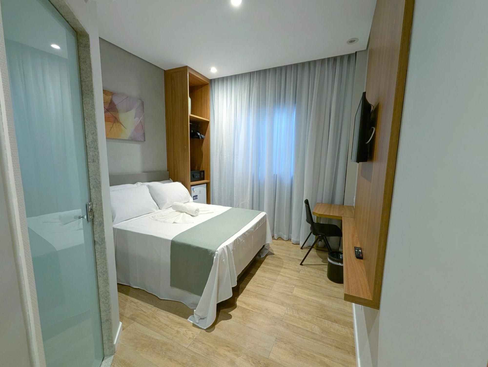 Hotel Jardim Iracema Teófilo Otoni エクステリア 写真